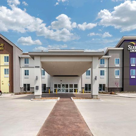 Mainstay Suites Lancaster Dallas South Екстериор снимка