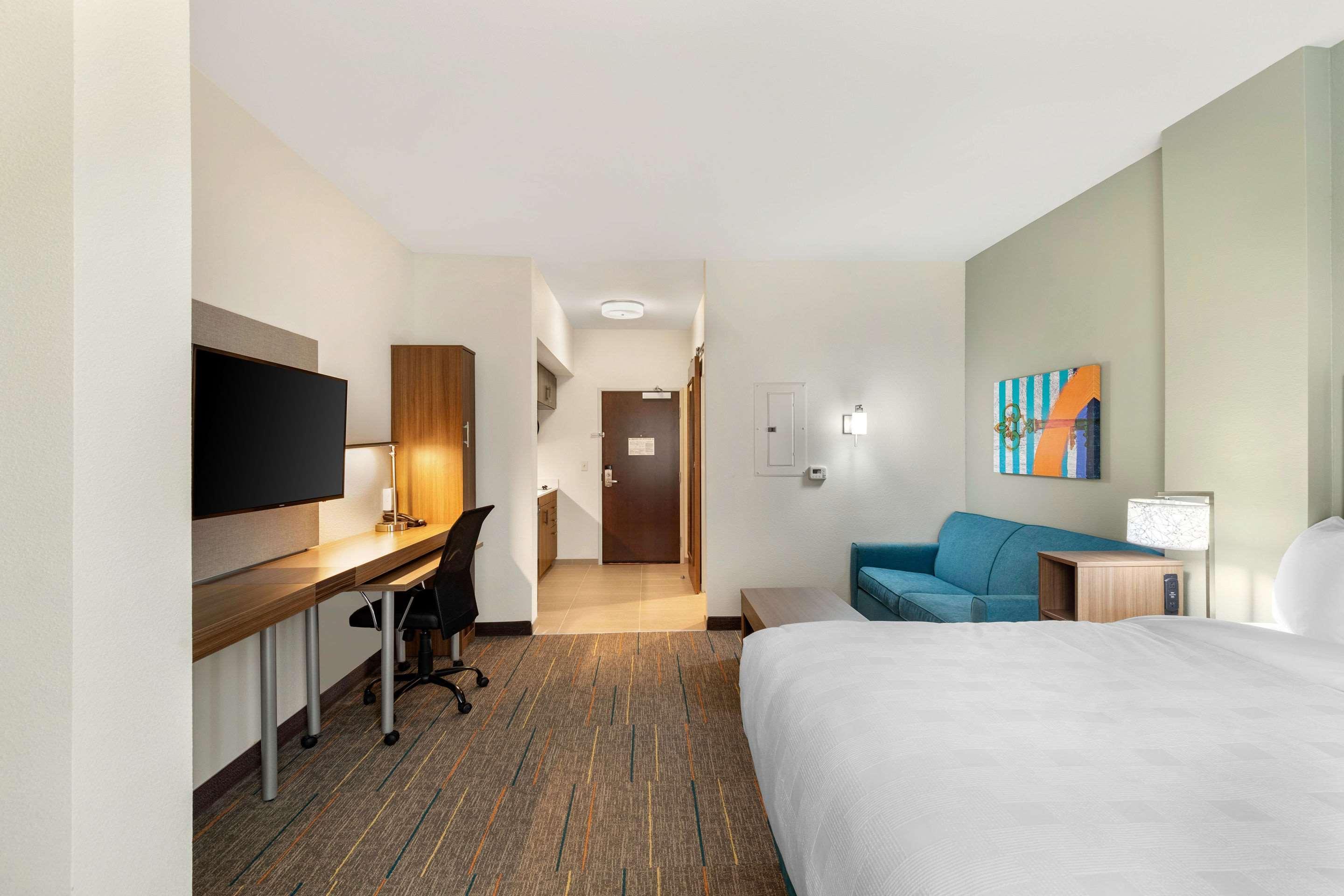 Mainstay Suites Lancaster Dallas South Екстериор снимка