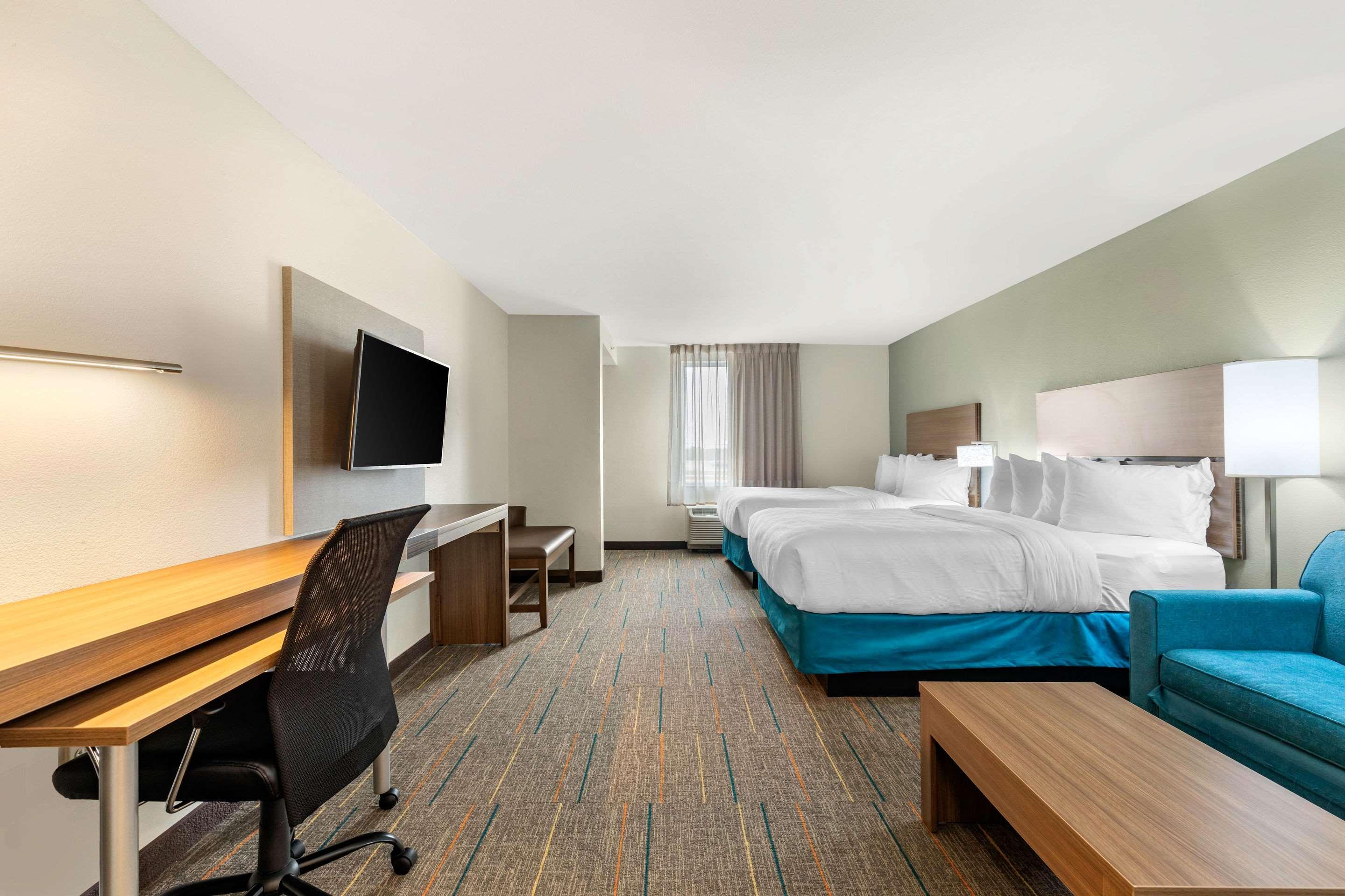 Mainstay Suites Lancaster Dallas South Екстериор снимка